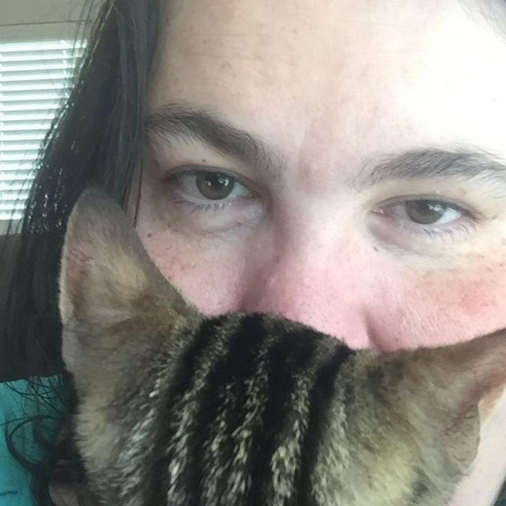 Meet your Posher, Rebecca